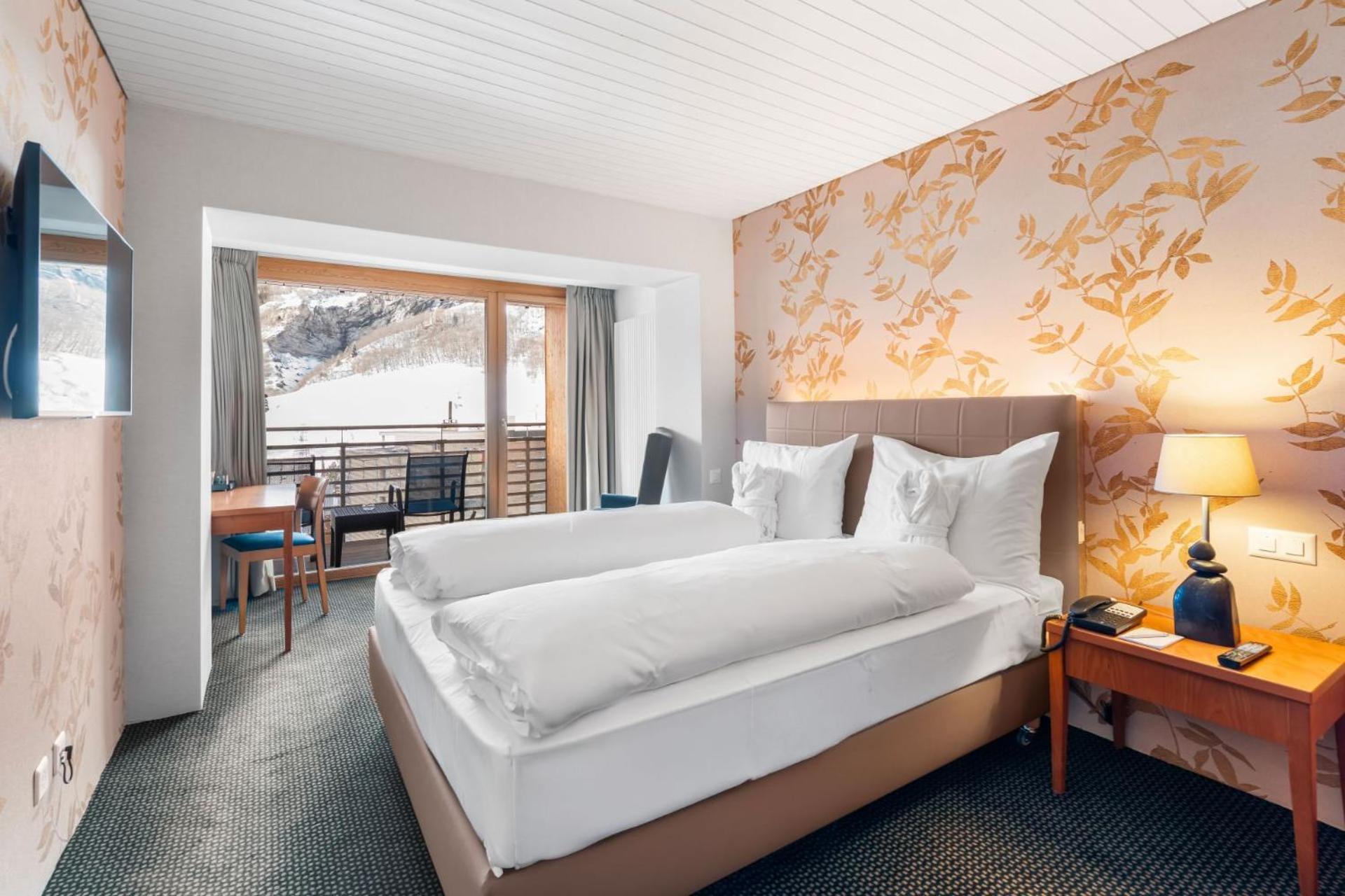 Le Bristol Hotel