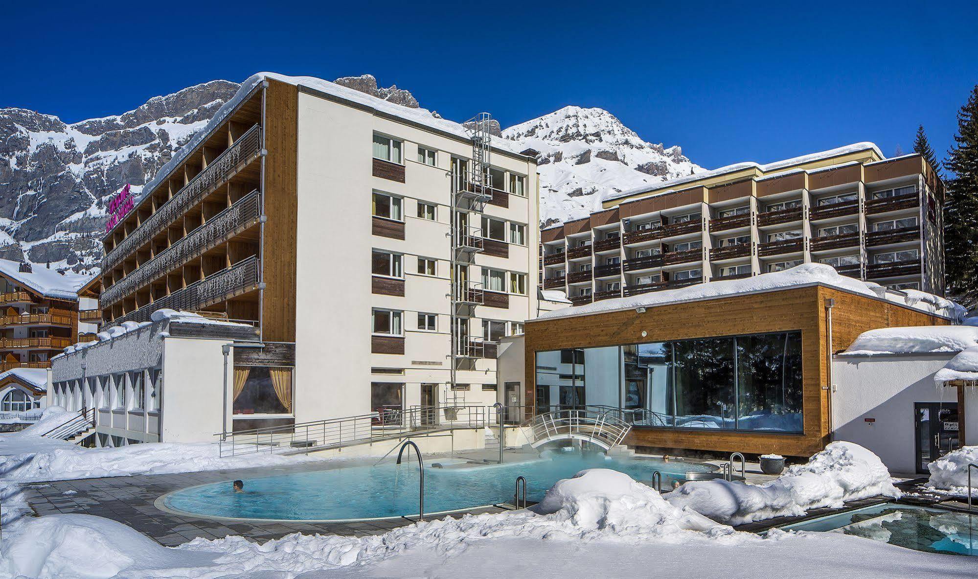 Le Bristol Hotel