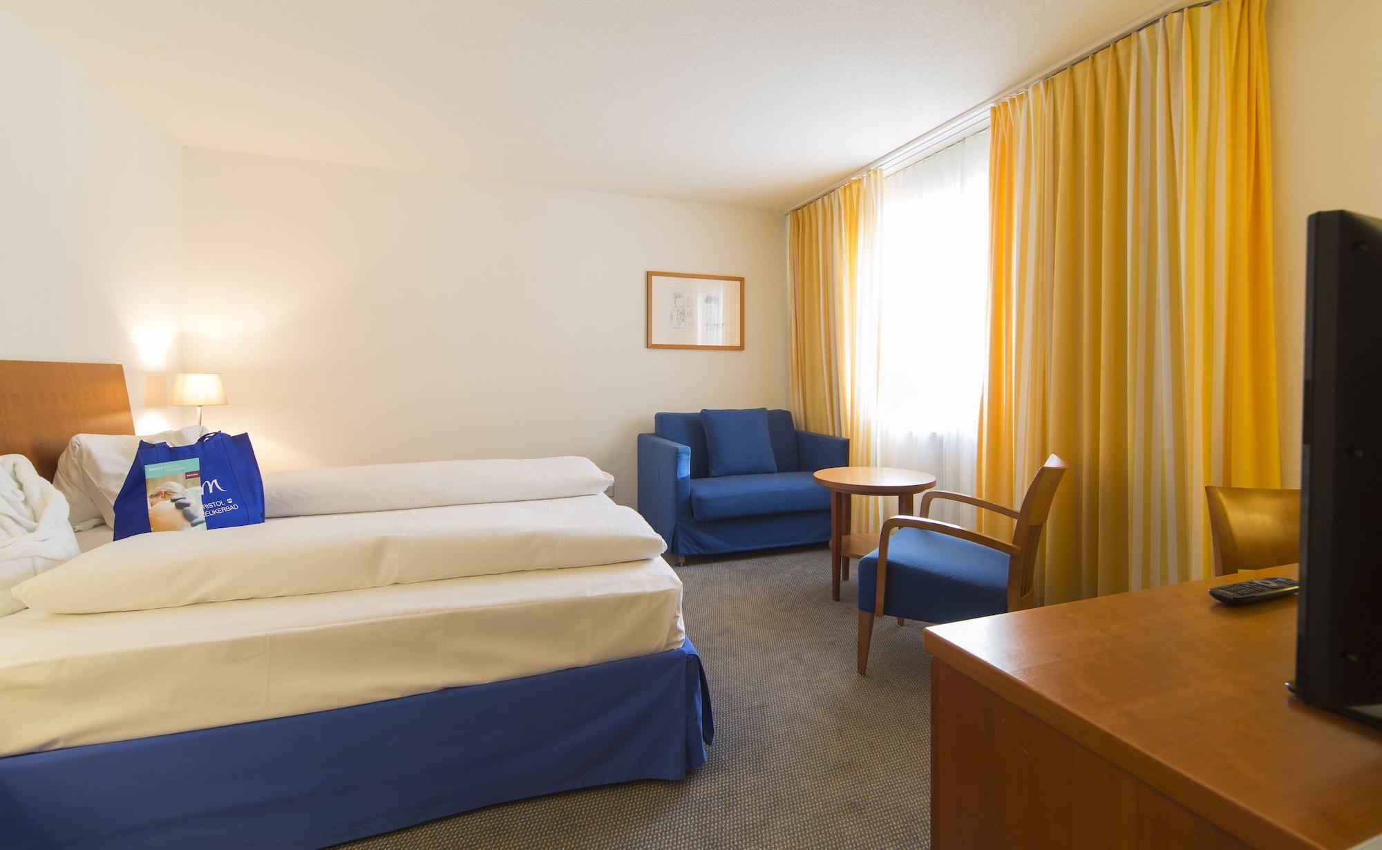 Le Bristol Hotel